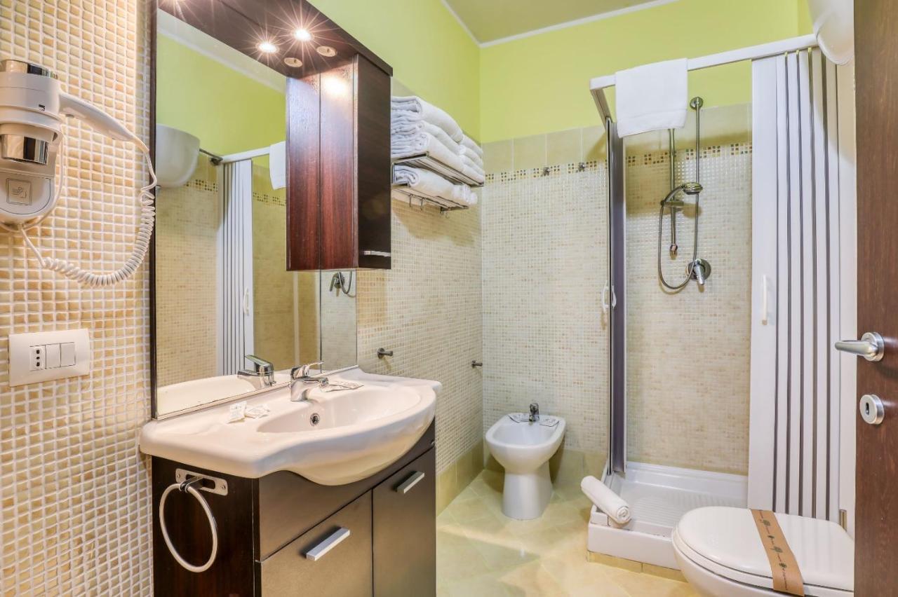Asso Residence Terni Bagian luar foto