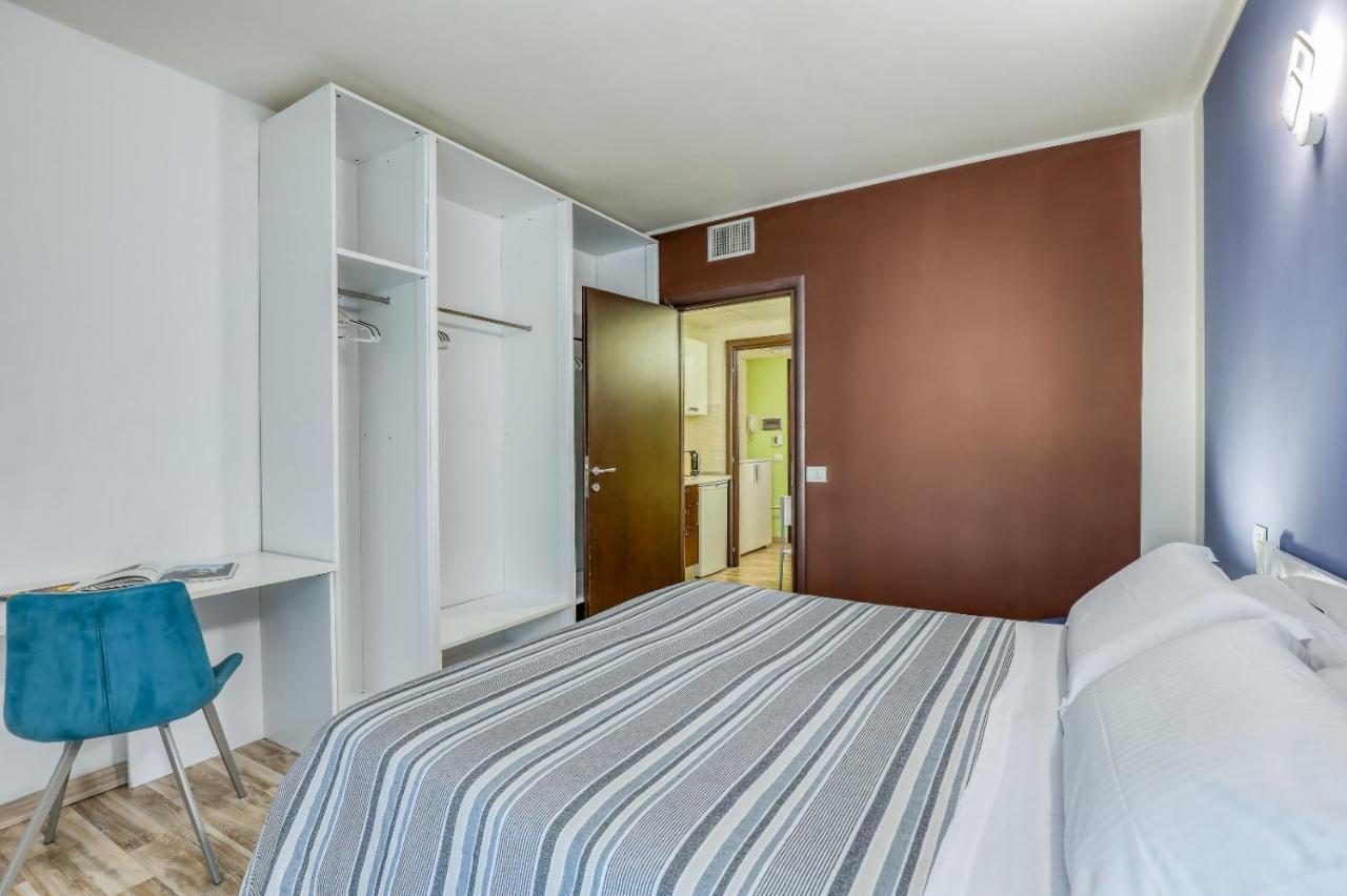 Asso Residence Terni Bagian luar foto
