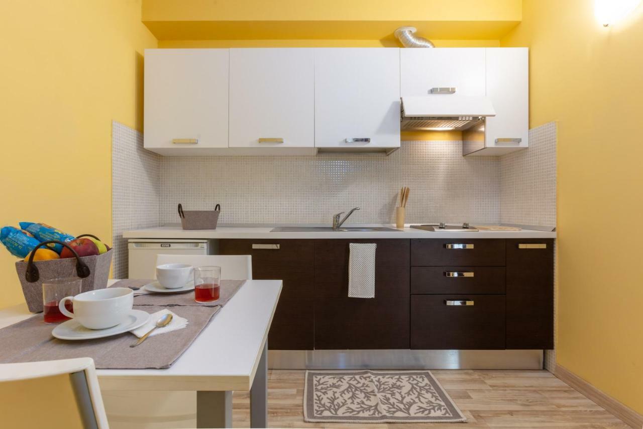 Asso Residence Terni Bagian luar foto