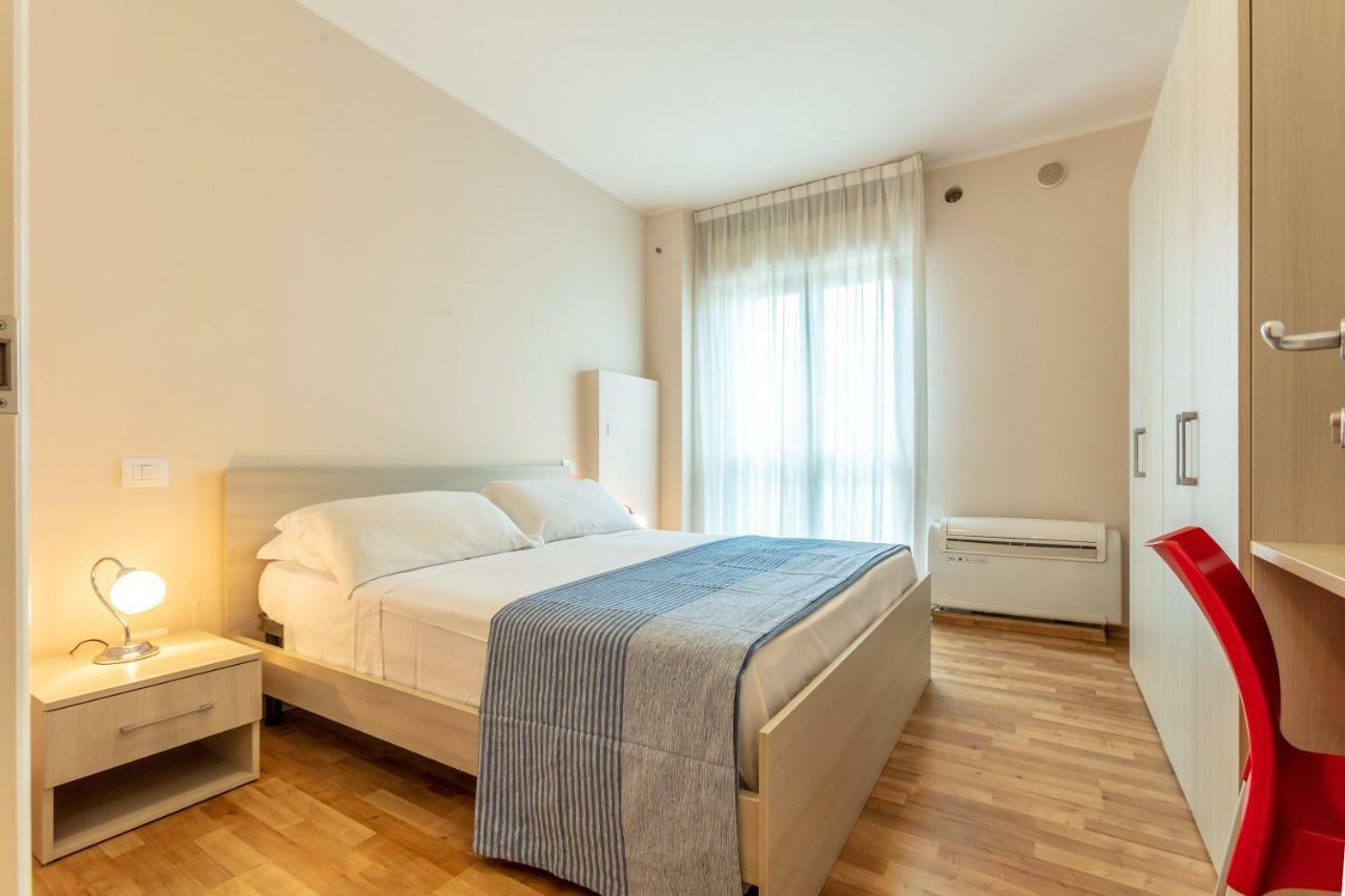 Asso Residence Terni Bagian luar foto